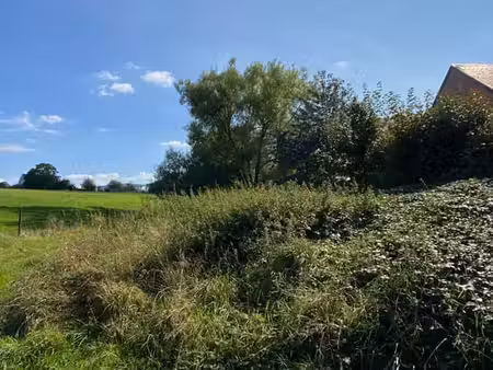 terrain constructible 220m² à chaumont-gistoux