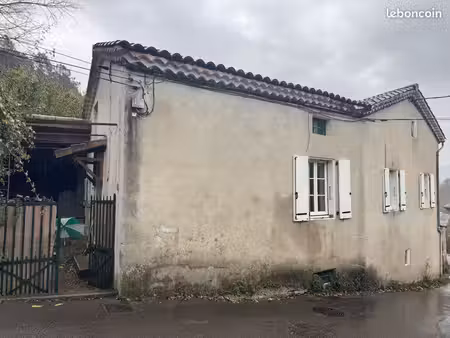 maison de village avec terrain attenant