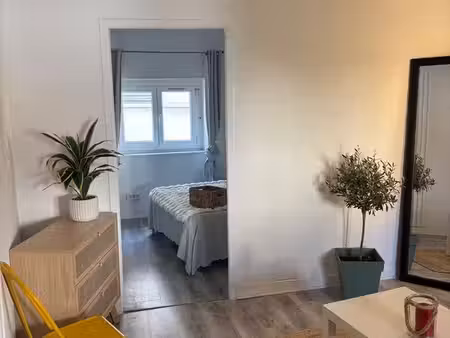 t2 – 31 m² – dernier étage – lyon 9e valmy