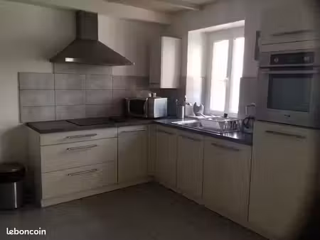 a louer petite maison meublée