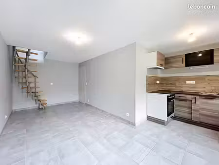 maison 2 pièces 43 m²
