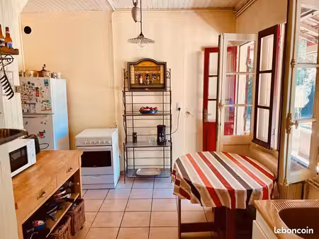 maison meublée t3 etudiant/ alternant/ bord du bassin arès