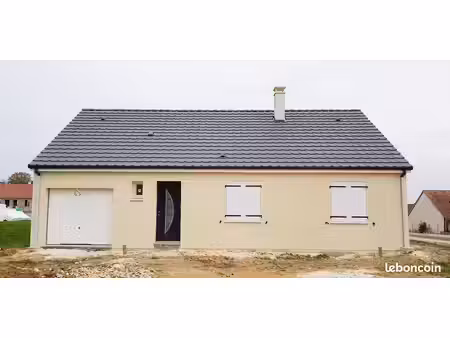 maison 3 chambres + garage secteur brenouille