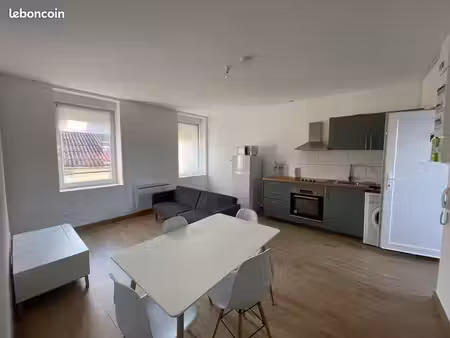 moyeuvre - appartement rénové avec 2 chambres  meublé avec cuisine équipée