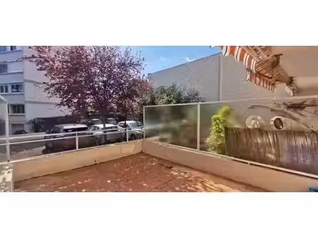 location meublée appartement 1 pièce 24 m² à mandelieu-la-napoule (06210)  760 €