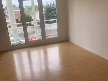 location appartement 3 pièces à pessac (33600)  1 100 €
