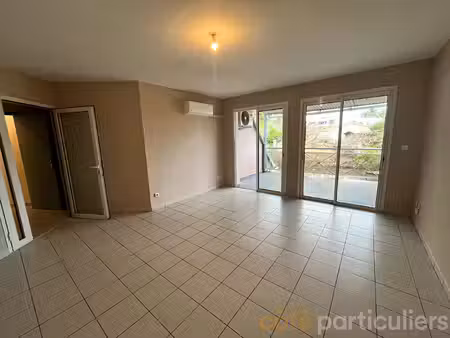 a louer - appartement t3 non meuble - st leu proche lagon