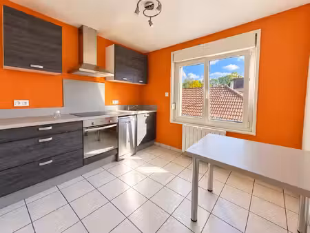 trevillers - appartement f3 avec garage