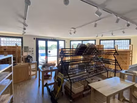 local commercial