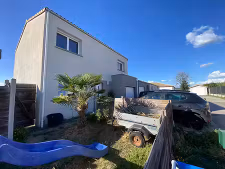 le pellerin - maison 4 chambres de 113 m2