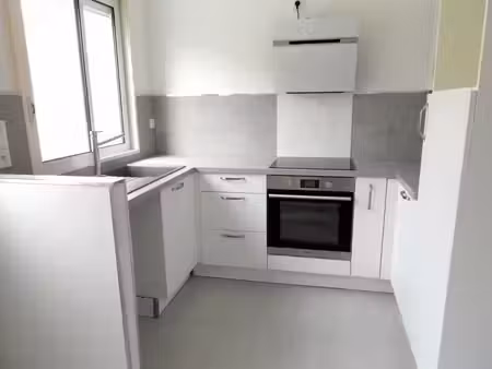 a louer - port la nouvelle - maison 2 pieces climatisee