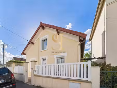 à vendre charmant pavillon avec jardin à quincy-sous-séna