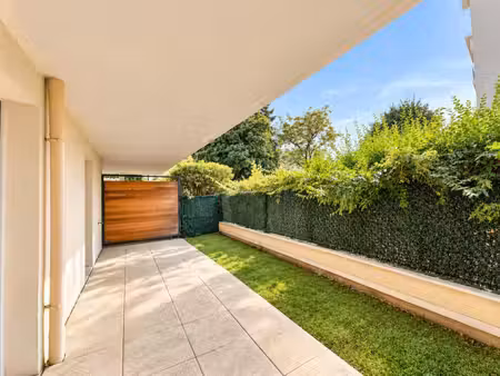 exclusivité - tassin - 134  rue joliot curie  t2 en rez-de-jardin