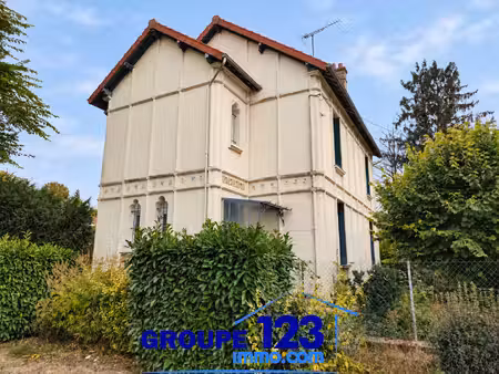 à migennes  une maison de caractère et sa dépendance