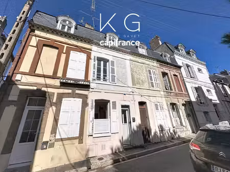 trouville-sur-mer  maison de pêcheur à vendre pleine de charme  proche commerces et à seul