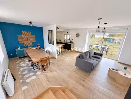 vaiges – maison – 3 chambres + bureau – garage 65 m² – terrain 717 m²