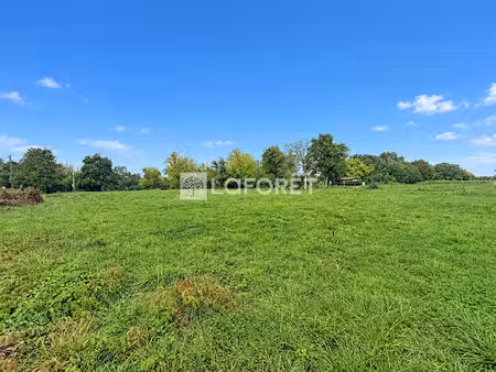 terrain en zone naturelle - 11268 m².