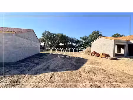 terrain constructible viabilisé - 407 m2
