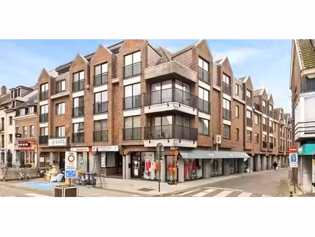 appartement à louer à zele pour € 1.000 avec 2 chambres à coucher