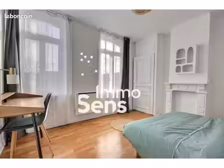 maison 5 pièces 82 m²