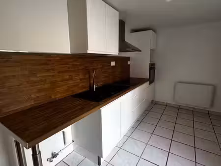 maison 60 m² – 2 chambres avec cour privative