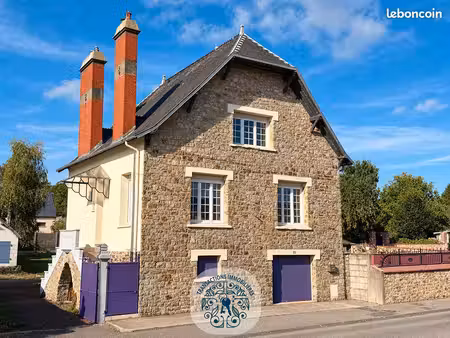 maison de ville 7 pièces 158 m²