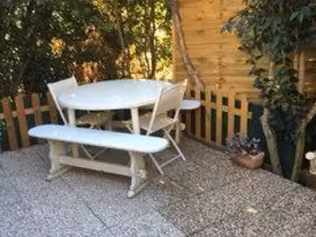 maisonette studio saint raphael terrasse calme indépendant