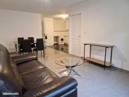 appartement meublé à bessan centre