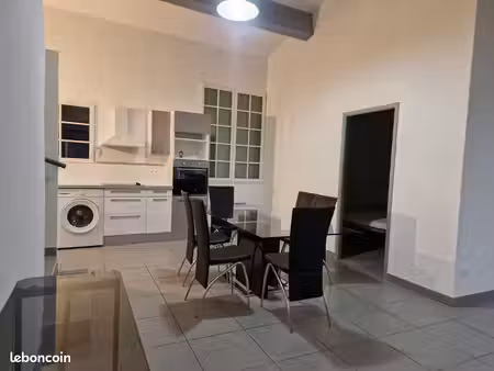 appartement meublé à bessan centre
