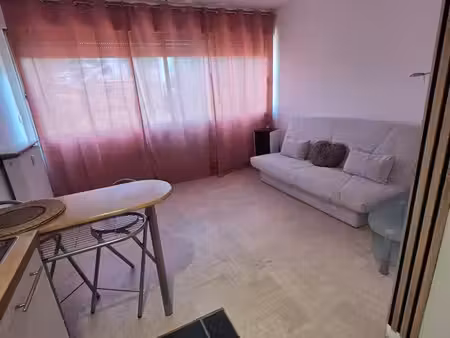 cannes studio meublé étudiant