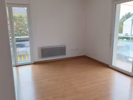 location appartement 48m2 centre ville fleury-les-aubrais