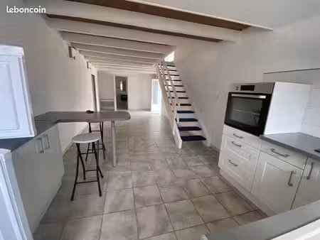 maison de village 2 pièces 79 m²