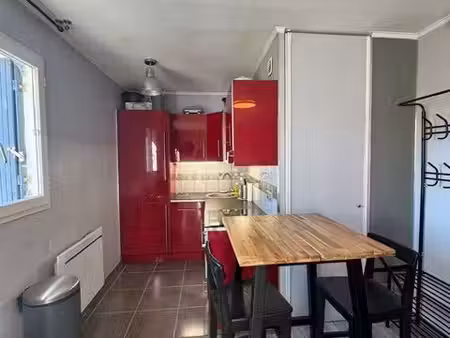 studio 1 pièce 30 m²