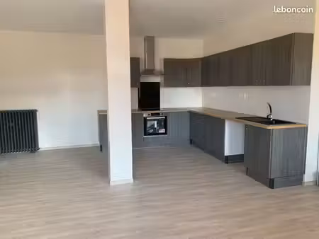 appartement 3 pièces 93m2 avec terrasse