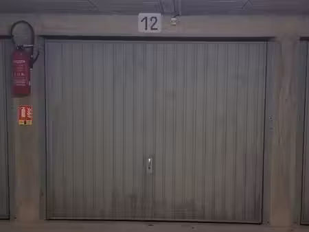 loue garage centre la roche sur yon