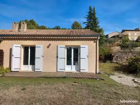 maison à louer proche les vans