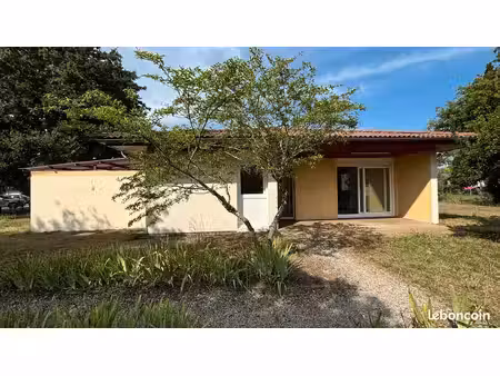 maison 3 chambres à louer – parentis-en-born