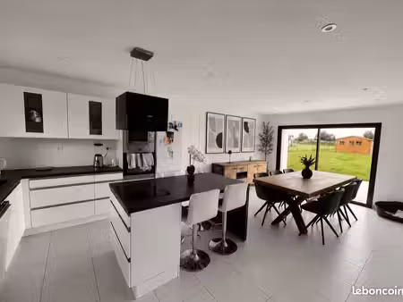 maison 5 pièces 105 m²