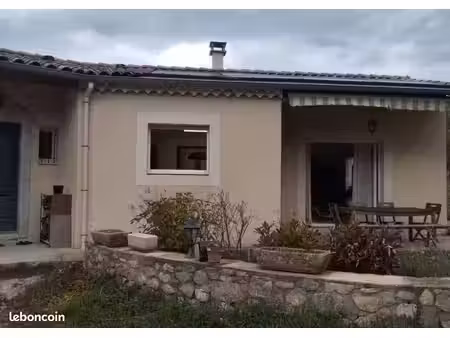 à louer – belle maison de 150 m² avec 1 5 hectare de terrain – drôme (die )