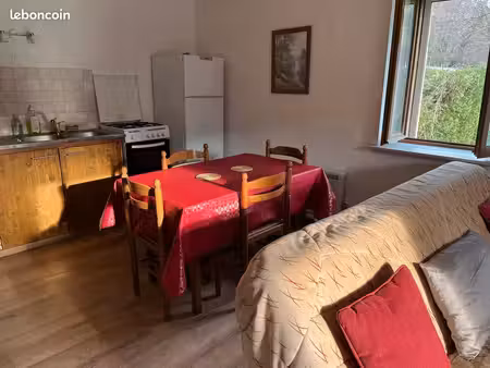 appart t1 bis 30 m2 meublé avec wifi haut débit et accès piscine