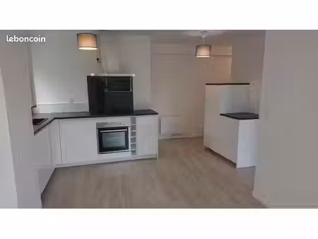 bel appartement 2 pièces une chambre à 5 mins du rer