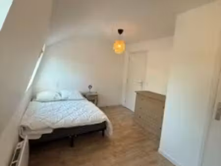 appartement 1 pièce 14 m²