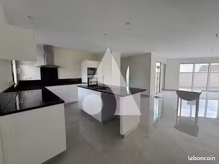 maison 5 pièces 128 m²
