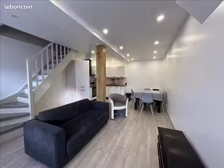 maison 2 pièces 51 m²