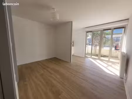 t1 24 m2 avec jardin dans immeuble rénové