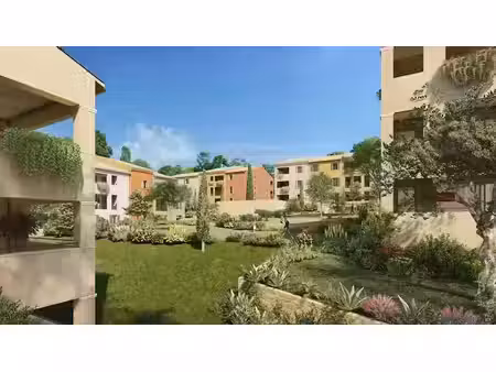 location appartement 3 pièces 66 m² à aix-en-provence (13090)  1 039 €