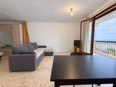 studio de 35 m² – bastia sud – vue mer et ville – terrass