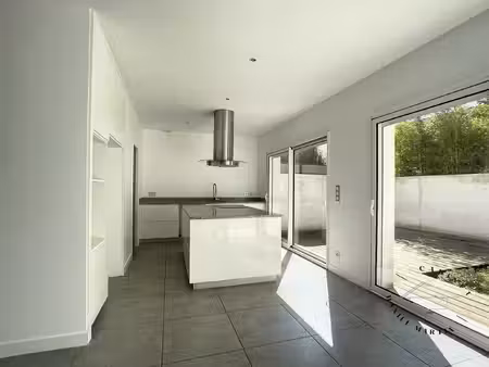 a louer maison t5 avec terrasse a begles