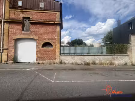 terrain à bâtir de 160 m² – charleville-mézières – 84 0