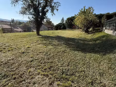 terrain constructible d'environ 510 m² – benaud  commune de